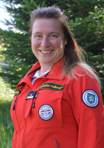 SVE-PEER Catherine Hellebart